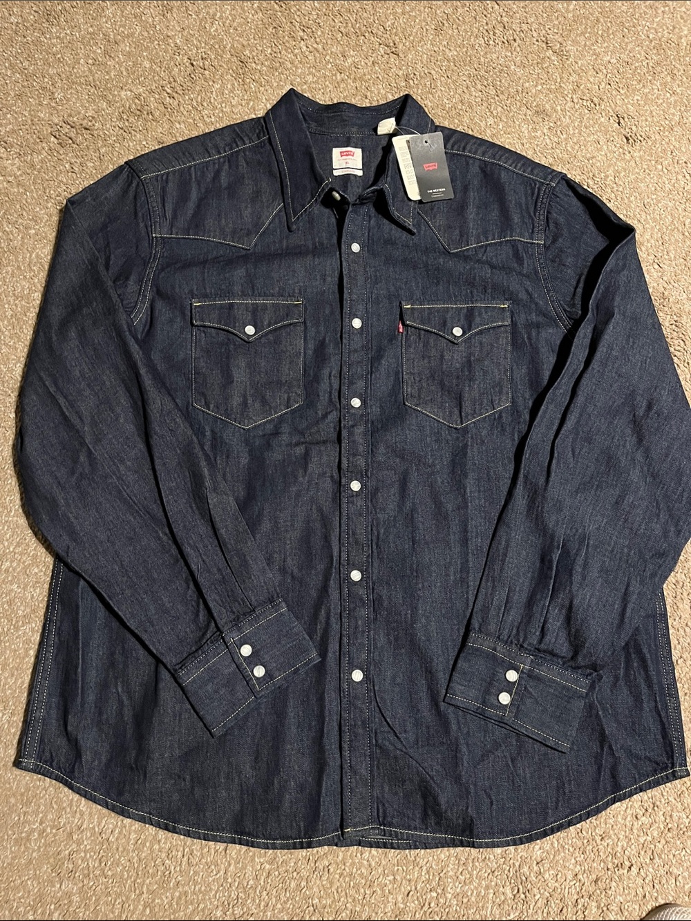 Levi’s denim men’s pearl snap long sleeve shirt XL NWT